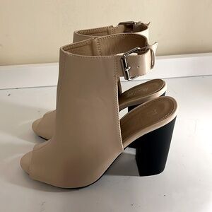 A brand new: Red Kiss shoes